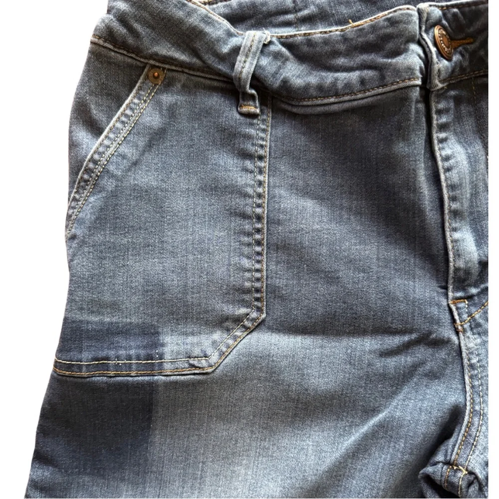 The Limited Stretch Denim Shorts – Size 18 – Good Condition